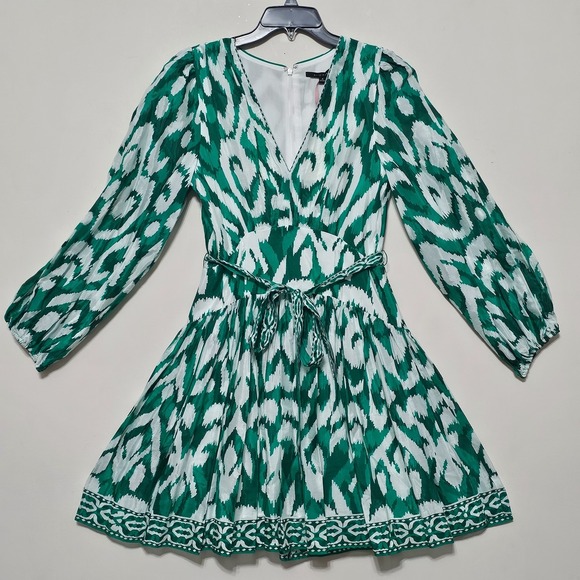 Alexis Dresses & Skirts - Alexis Marie Dress 8 White Green Vneck Long Sleeves Knee-length Tiered Belt 0714